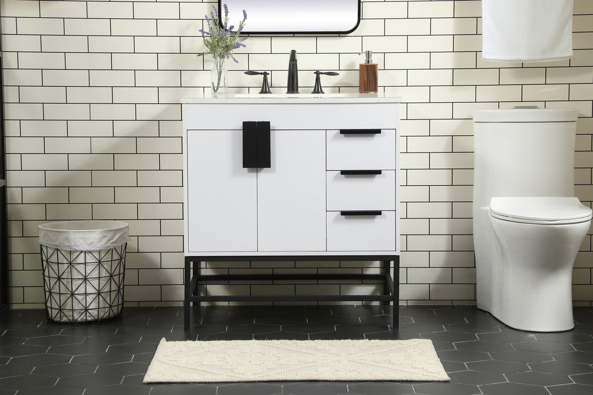 32 inch Single bathroom vanity in white