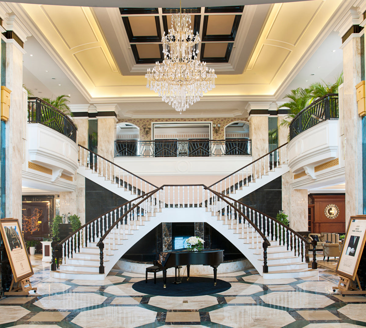 Maria Theresa 84 light Gold Chandelier Clear Royal Cut Crystal