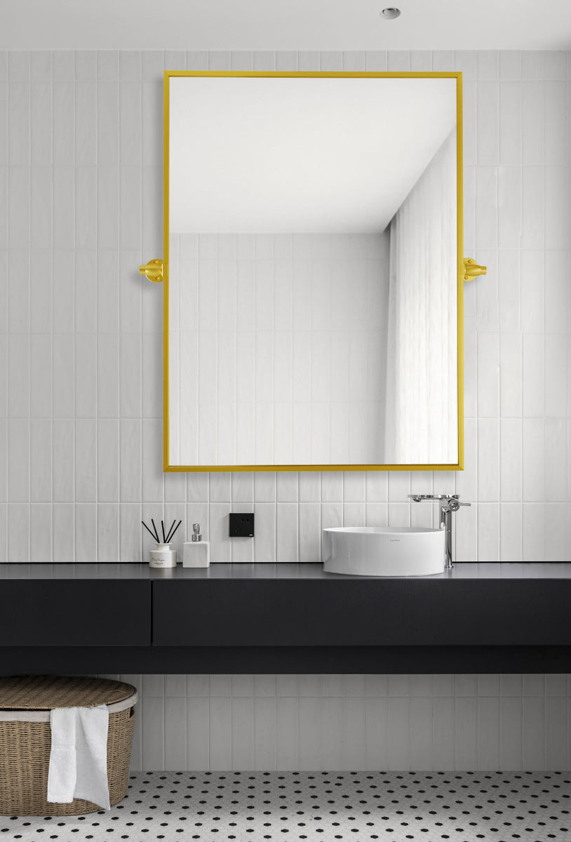 Rectangle pivot mirror 24x32 inch in gold